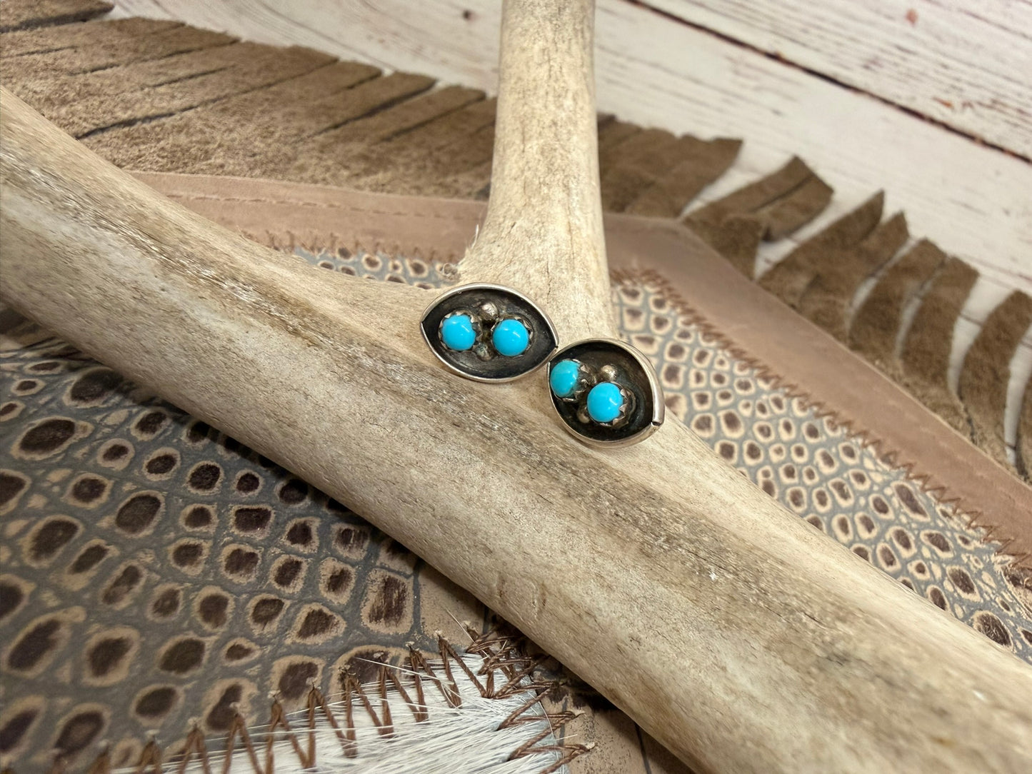 Zuni Tuquoise Stud Earrings