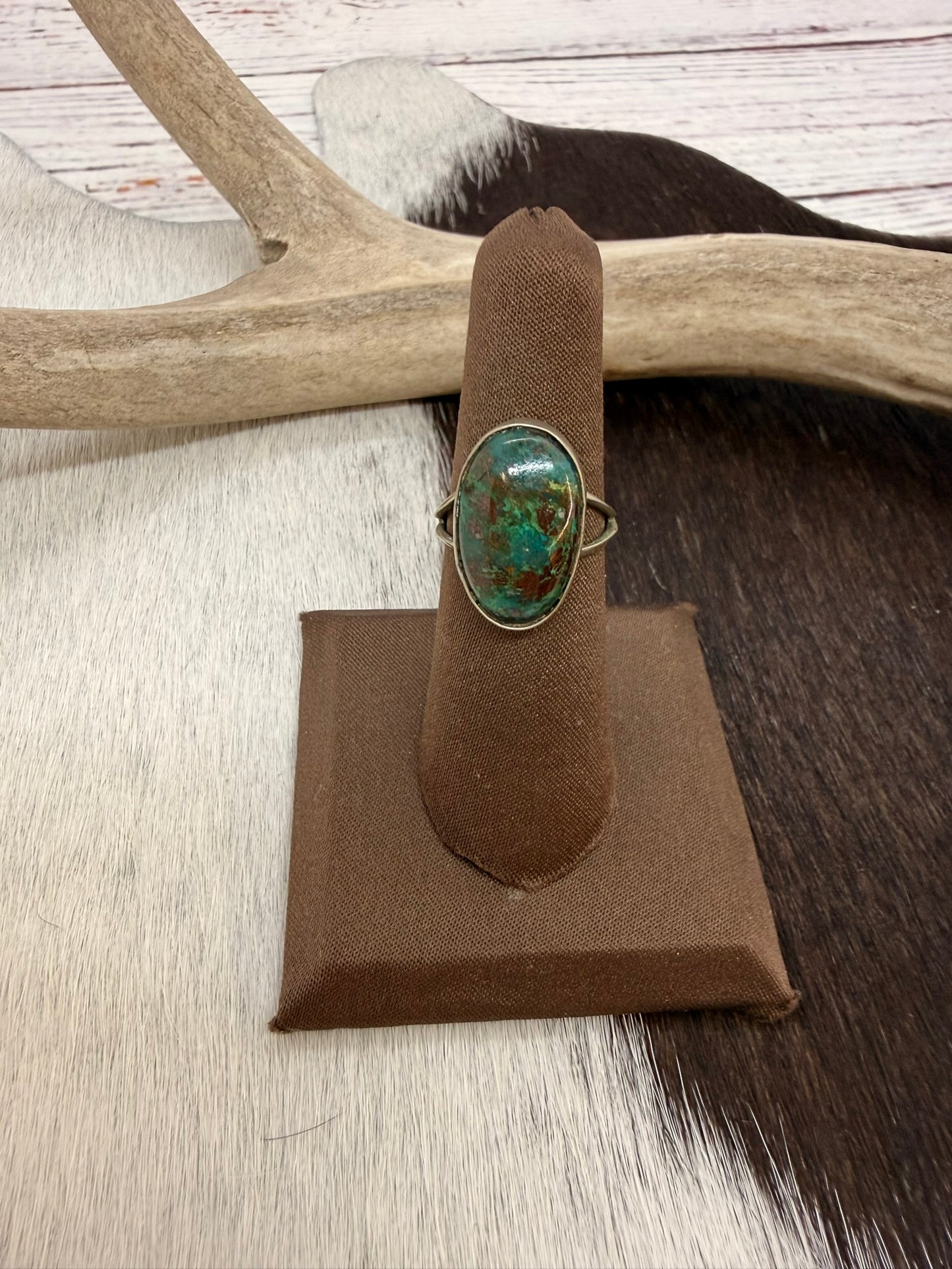Malachite Oval Ring Size 5