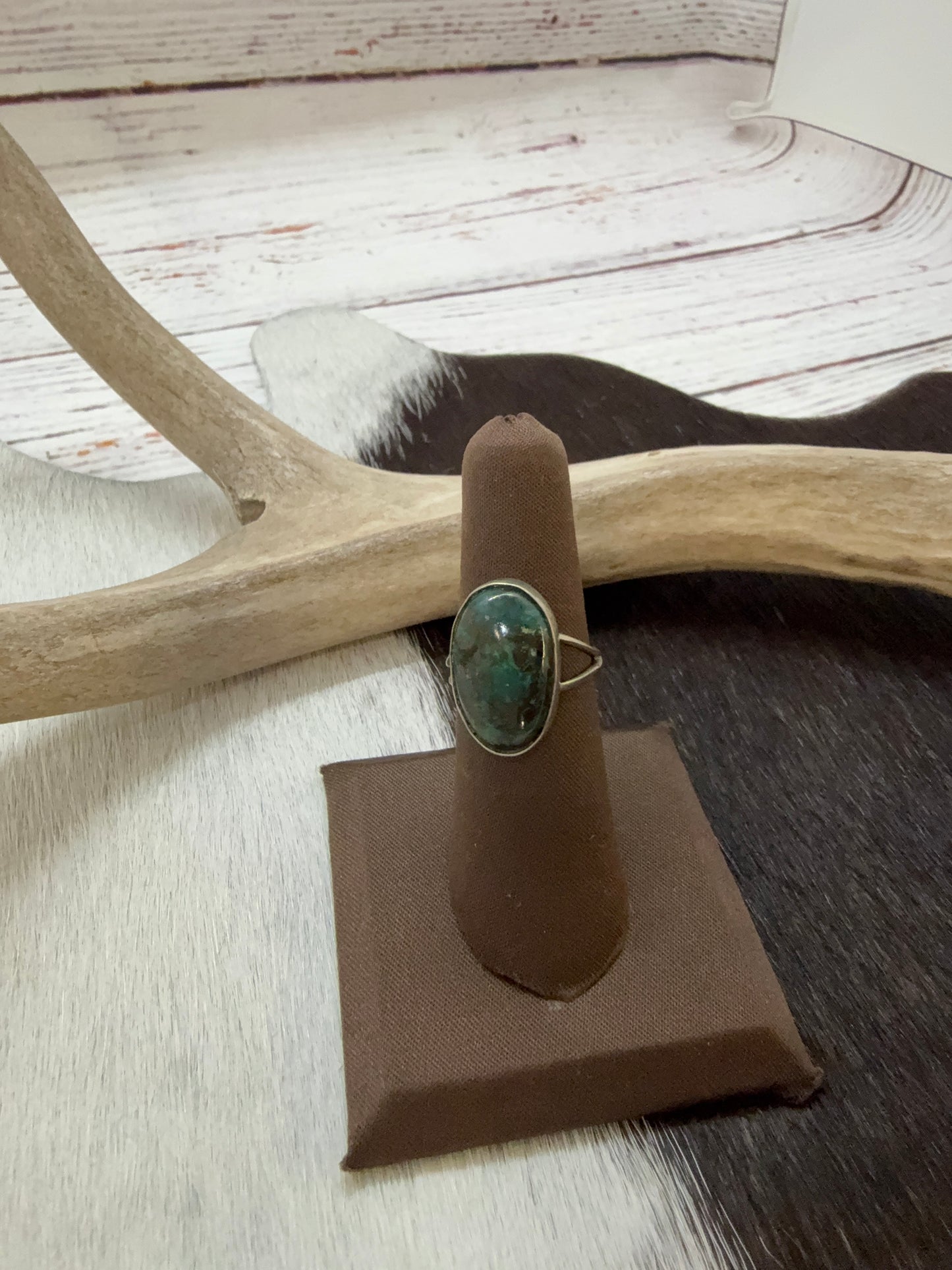 Malachite Oval Ring Size 5