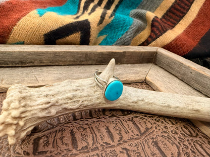 Turquoise Oval Ring 5.5