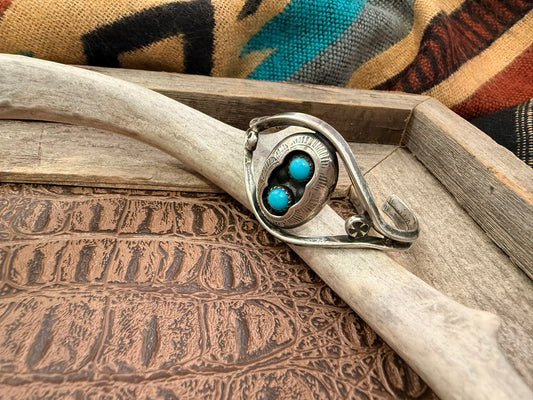Shadowbox Cuff
