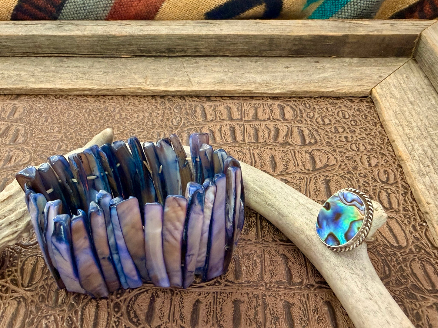 Abalone Shell Stretch Bracelet