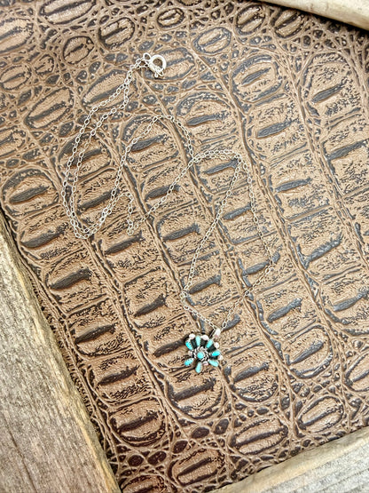 Zuni Needlepoint Necklace