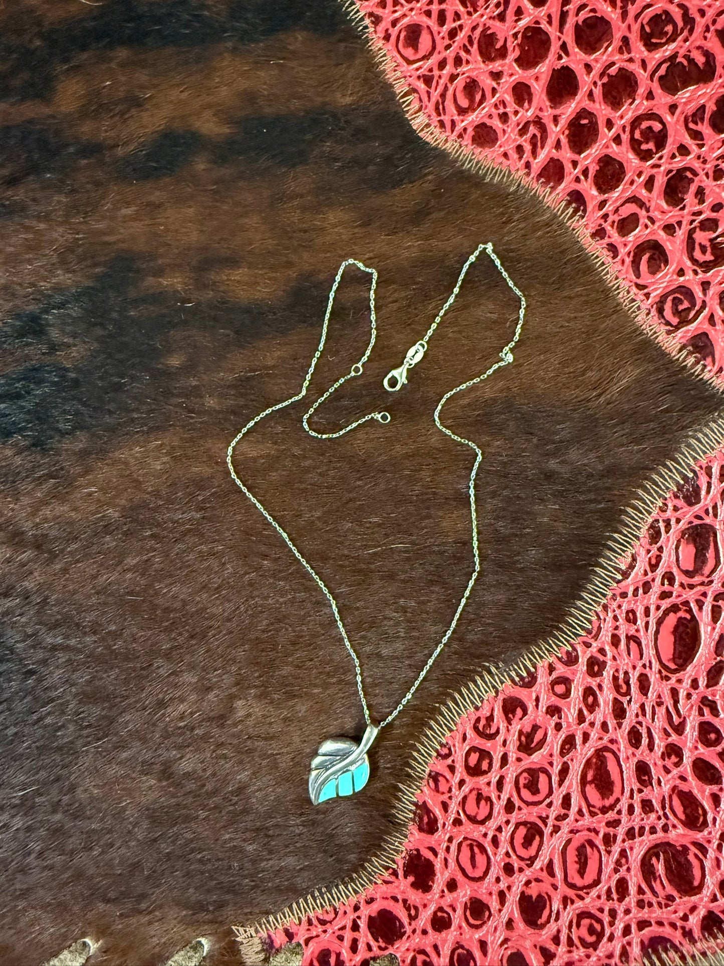 Leaf Turquoise Inlay Necklace