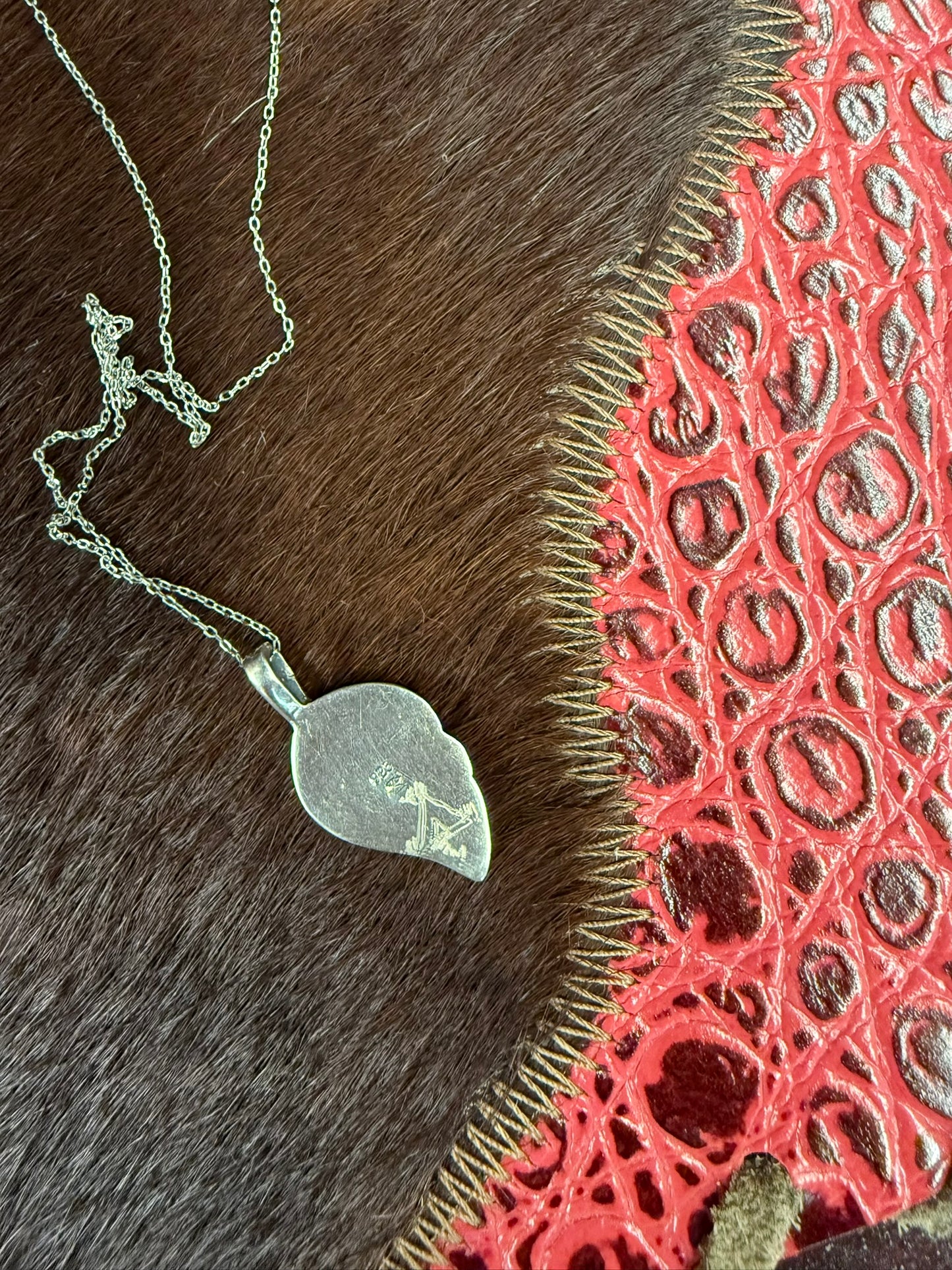 Leaf Turquoise Inlay Necklace