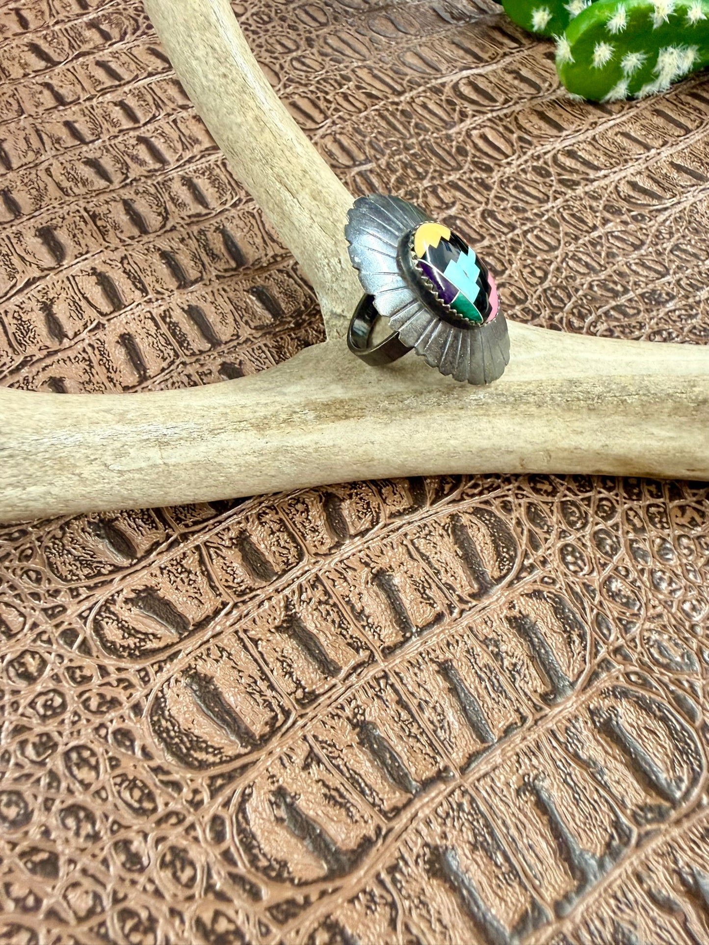 Mosaic Inlay Oval Concho Ring Size 7