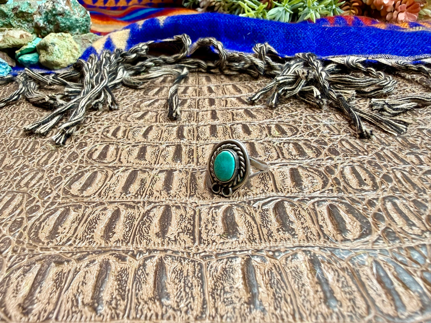 Turquoise Ring with Rope Detail Ring Size 8