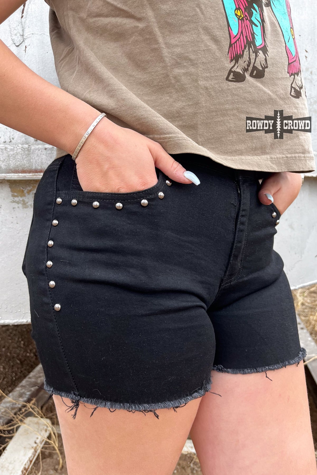 Shenandoah Stud Shorts-Black