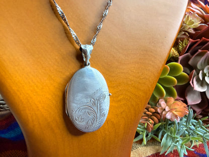 Floral Locket Necklace