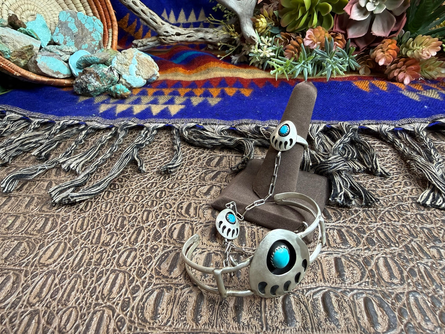 Bear Paw Turquoise Slave Bracelet