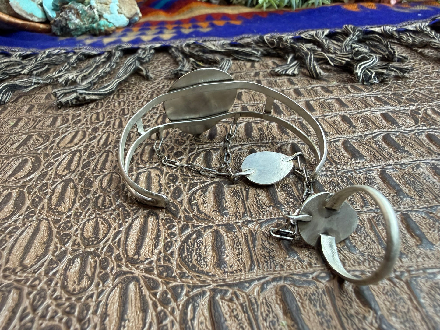 Bear Paw Turquoise Slave Bracelet