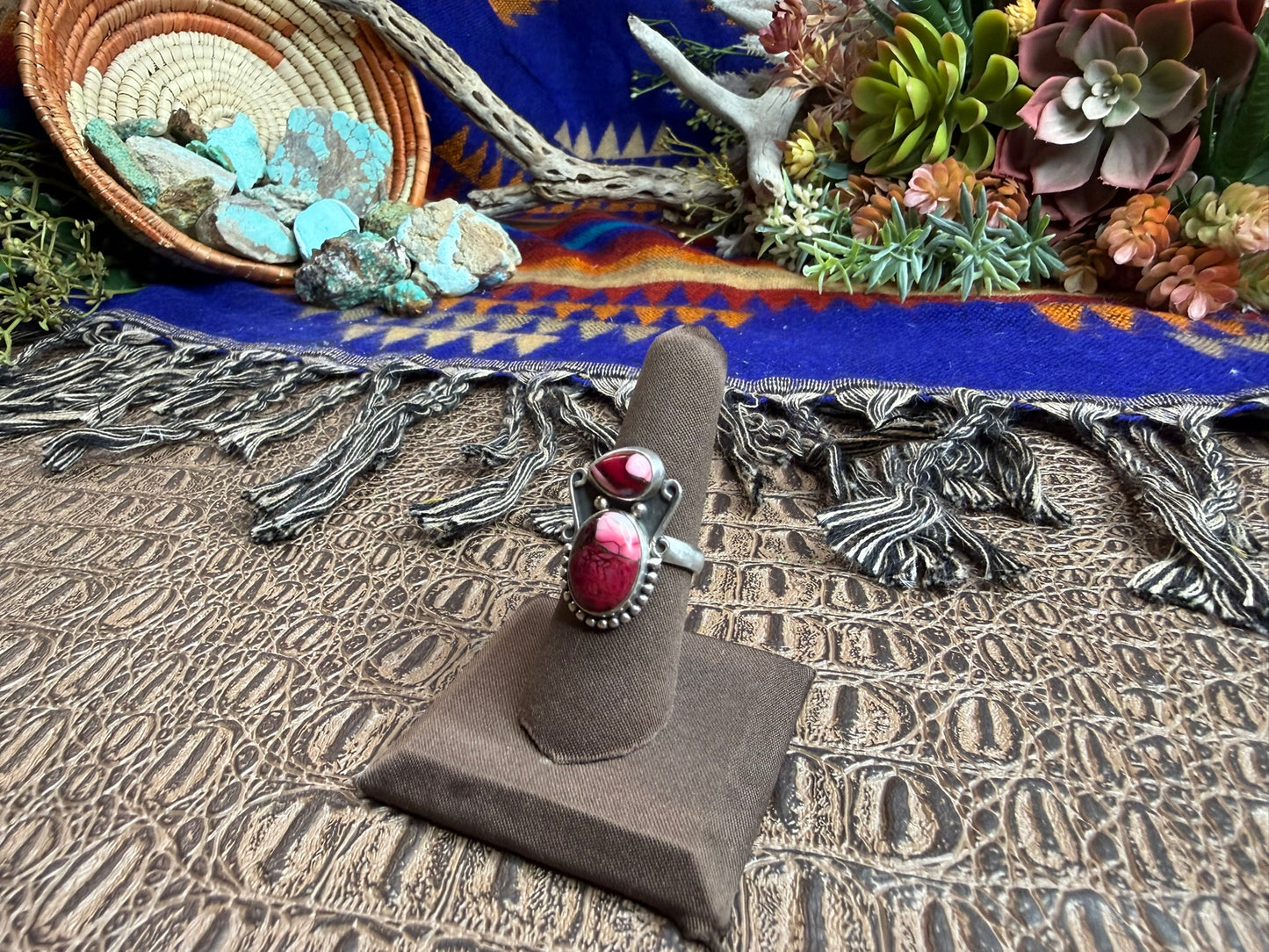 Rose Dahila Side Teardrop Design Ring Size Adjustable
