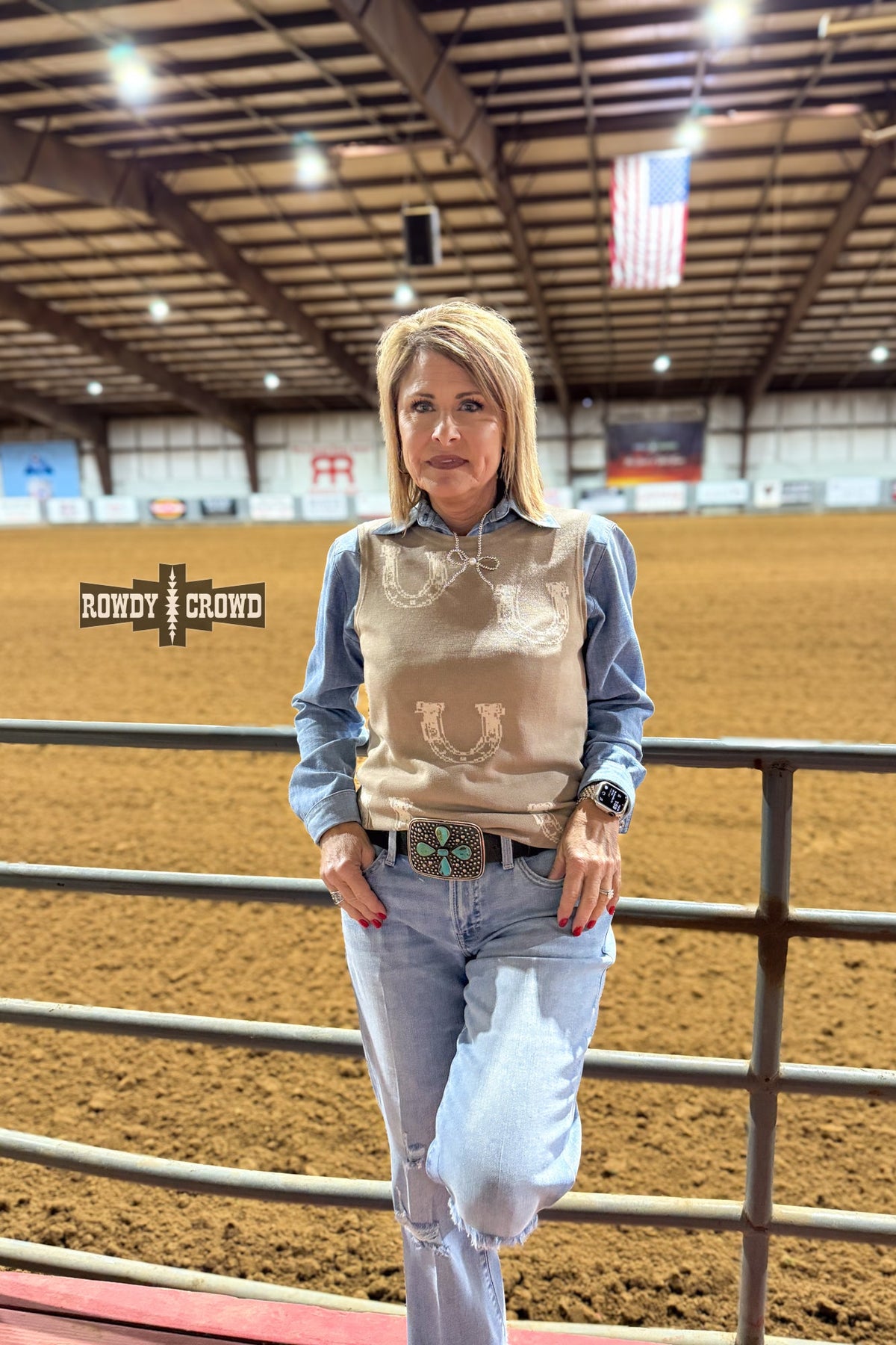 Horseshoe Honey Tank